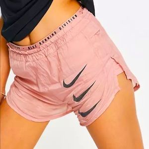 NIKE SHORTS - running division collection - LIKE NEW - SIZE M